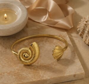 Waterproof Bracelet Spiral Gold & Stainless Steel